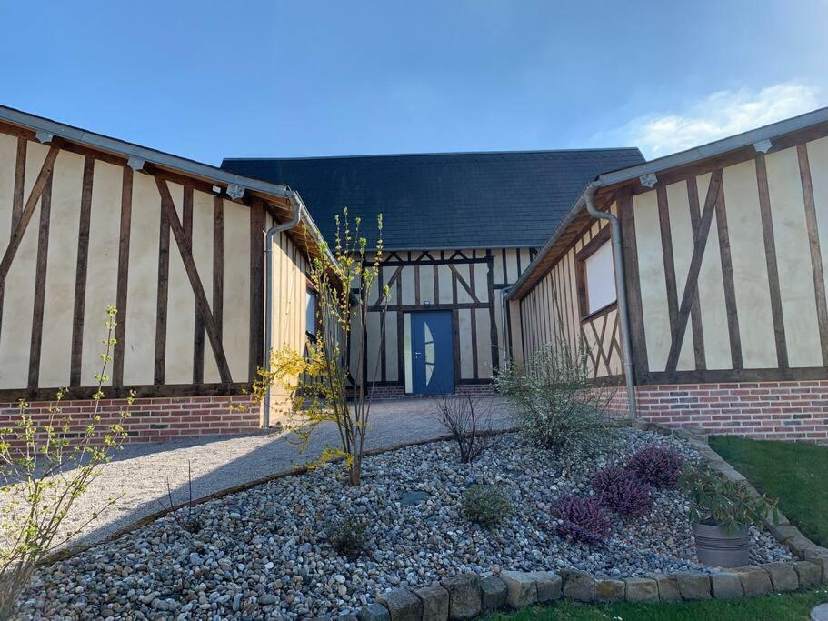 Blicourt Gite, Maison Entiere Avec Billard Et Bel Espace De Vie La Grange מראה חיצוני תמונה