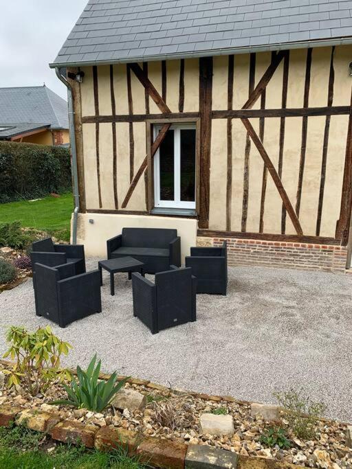Blicourt Gite, Maison Entiere Avec Billard Et Bel Espace De Vie La Grange מראה חיצוני תמונה